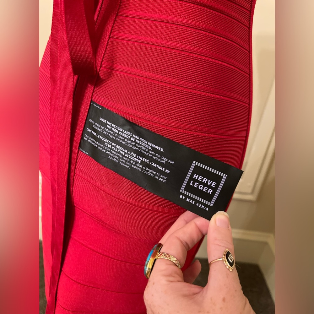 Herve Leger by Max Azria red valentine bodycon dress - Picture 5 of 14